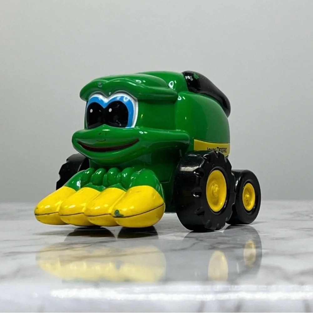 John Deere ERTL Character Truck Toy Green Cartoon Farm Vehicle Model 274 1 WY00 - Picture 1 of 11